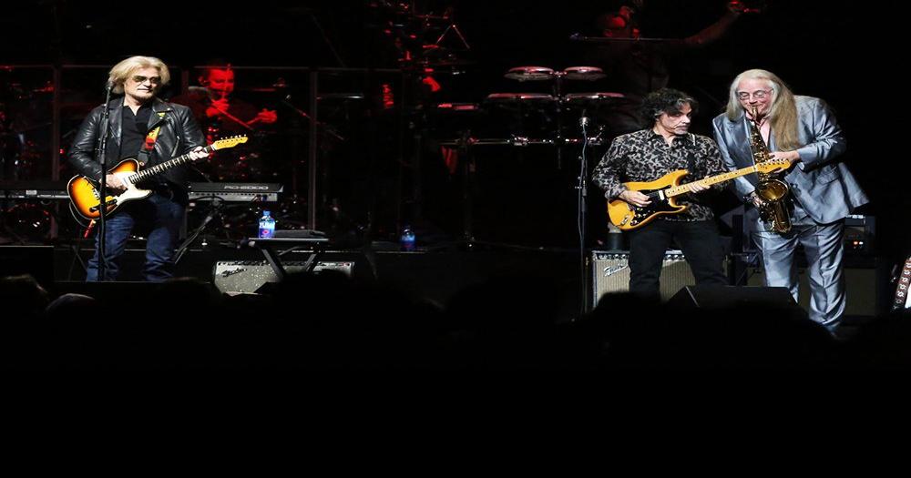 Hall & Oates team up with Tears For Fears for 80s-themed tour