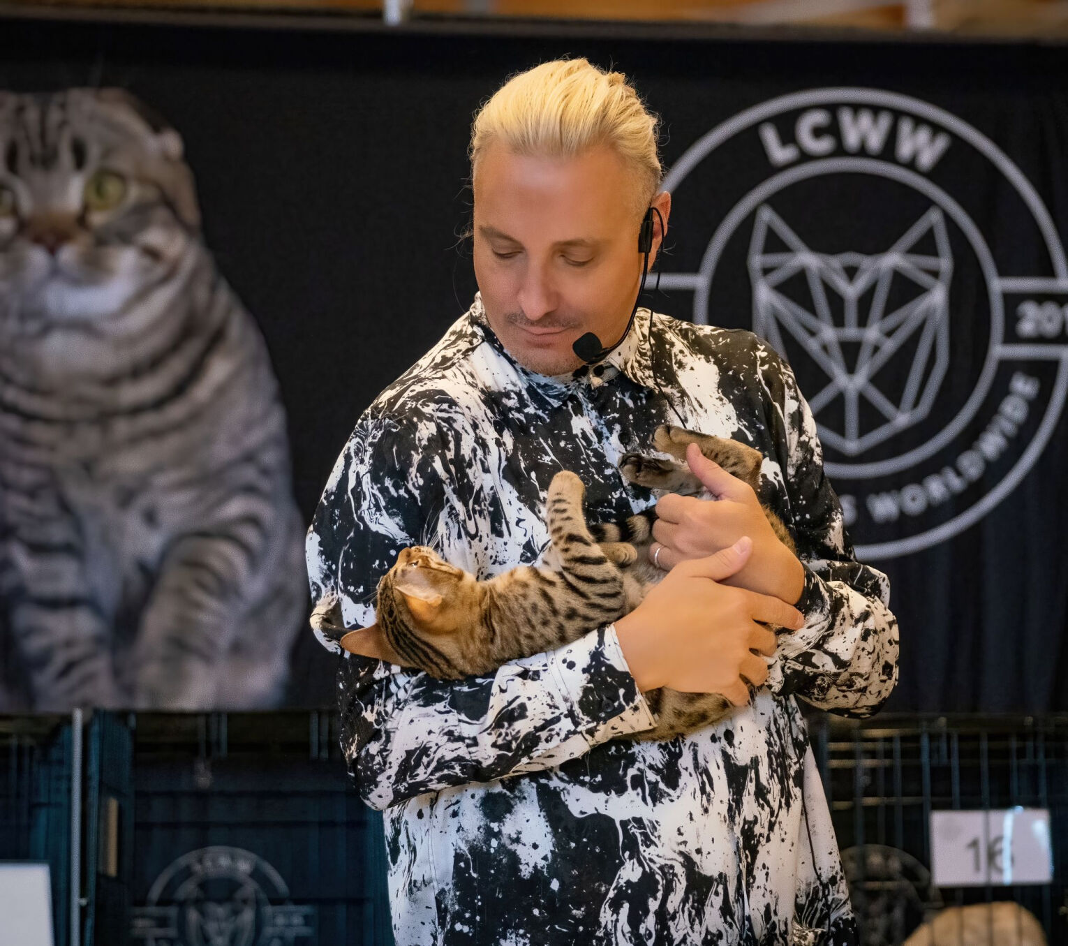 Armed with a higher purpose, Loving Cats Worldwide brings a cat extravaganza to Pleasanton