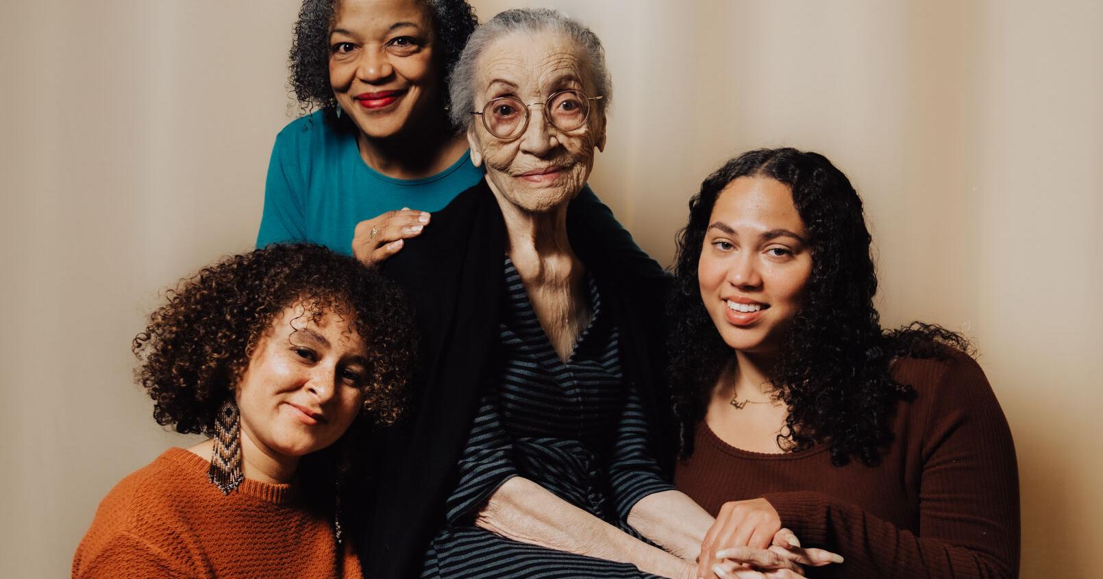 Life of oldest park ranger Betty Reid Soskin hits the stage | Theater - Vimarsana News