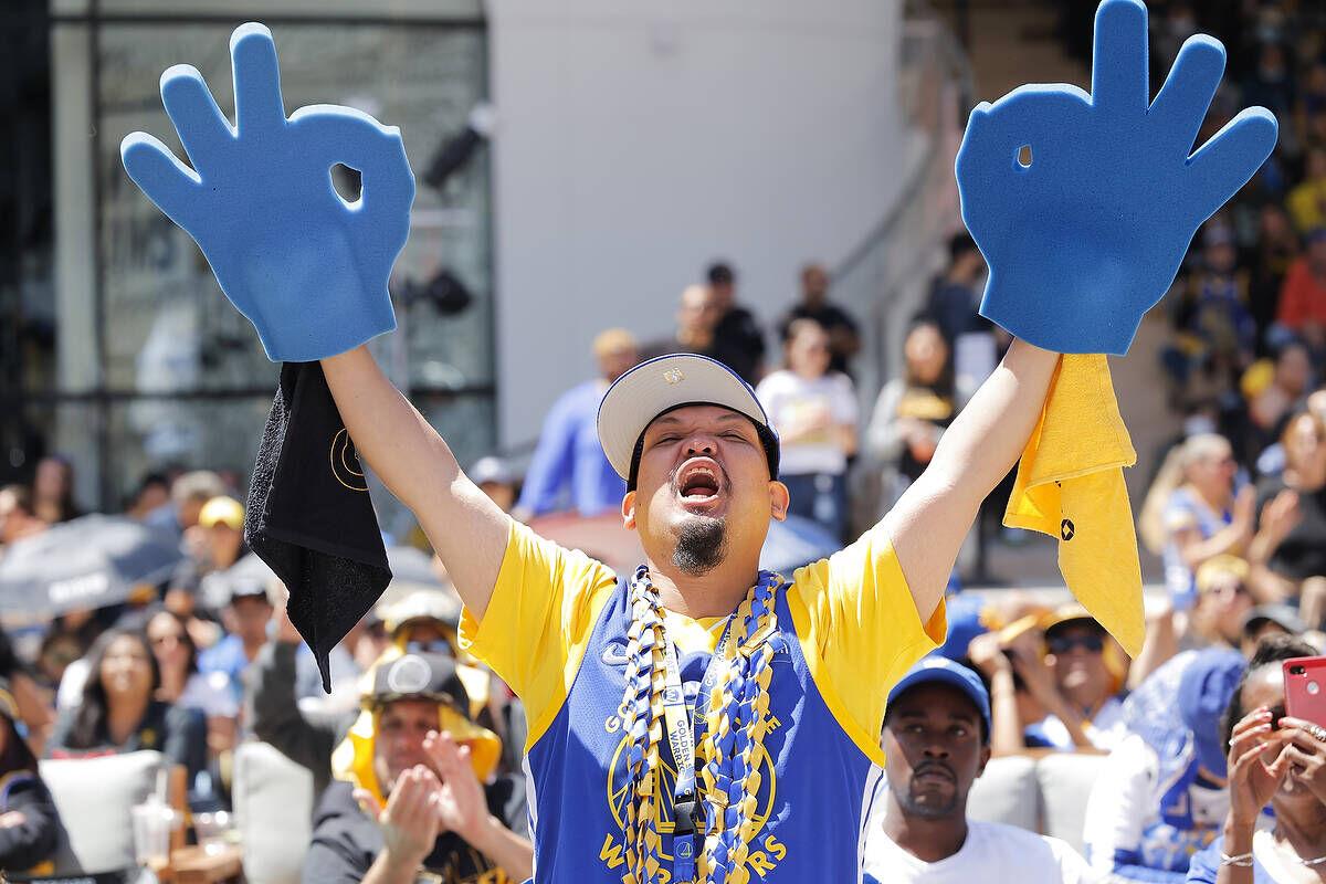 Warriors watch parties at Chase Center? Fun!