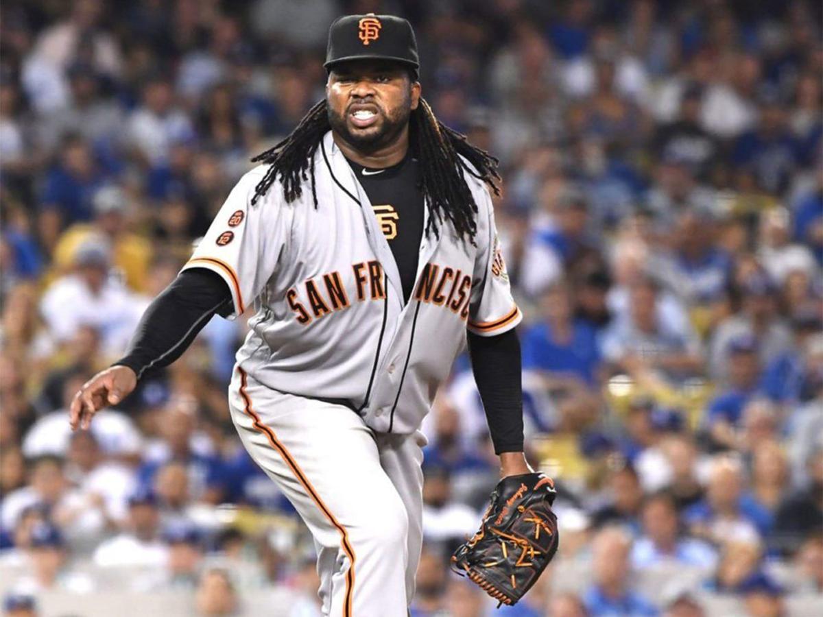 SF Giants' Johnny Cueto to pitch in Dominican Winter League