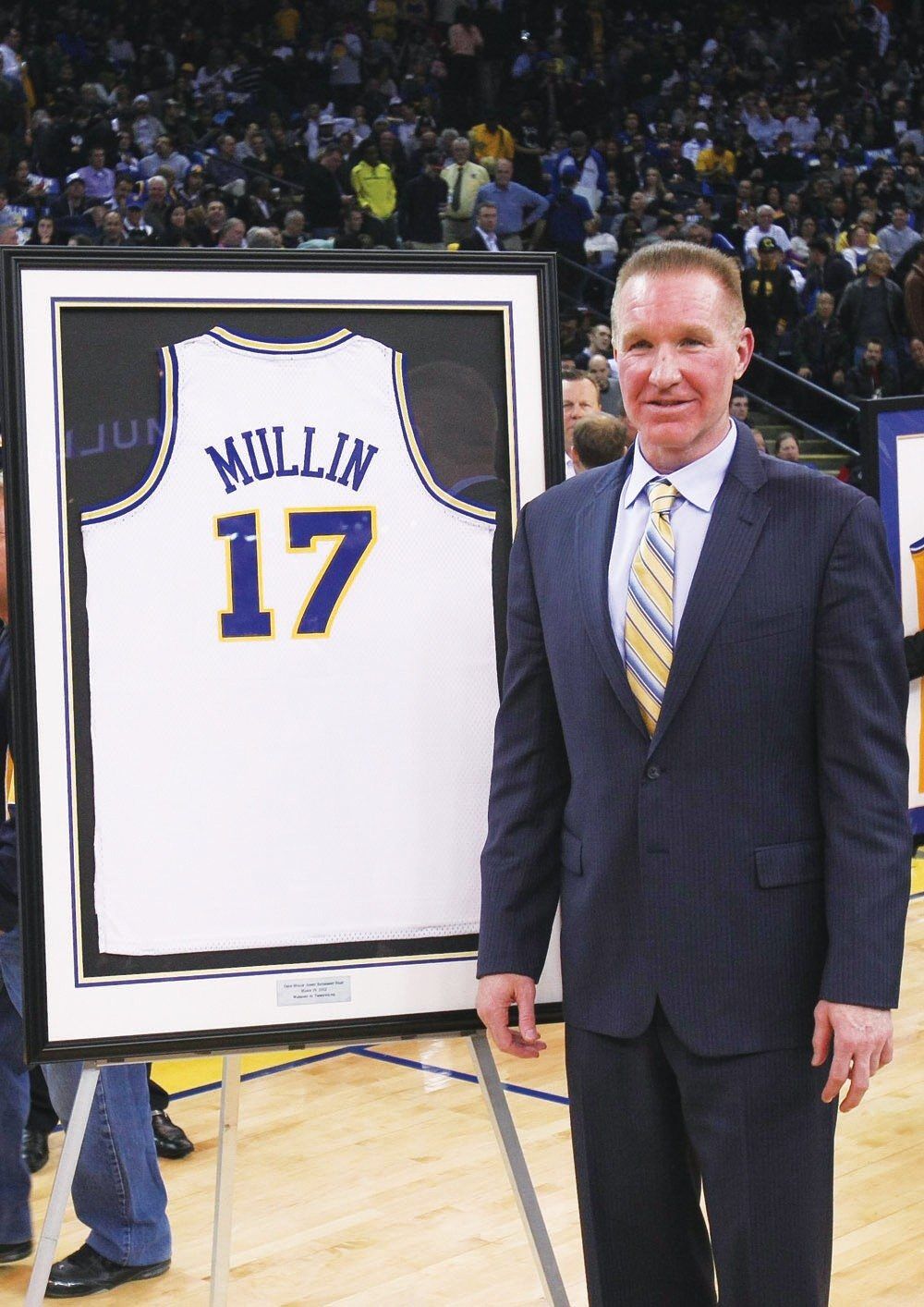 Golden State Warriors owner booed during Chris Mullin jersey retirement ceremony Sports sfexaminer