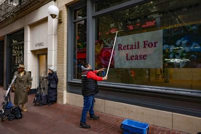 Powell Street window washer