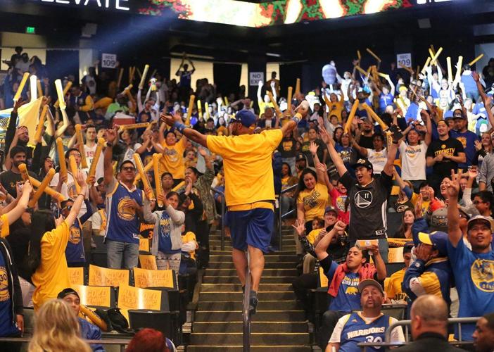 Editorial: Last dance for Warriors at Oracle Arena