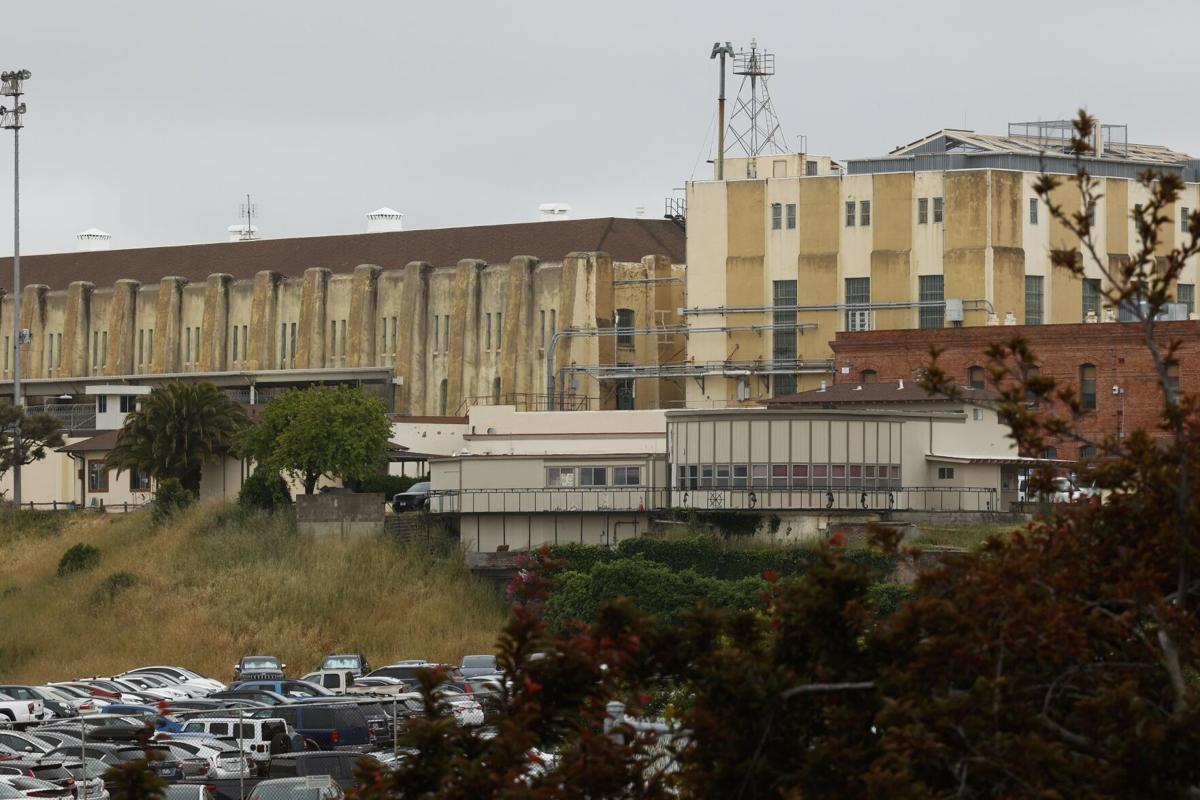 At San Quentin, prisoners create a newspaper in search of their