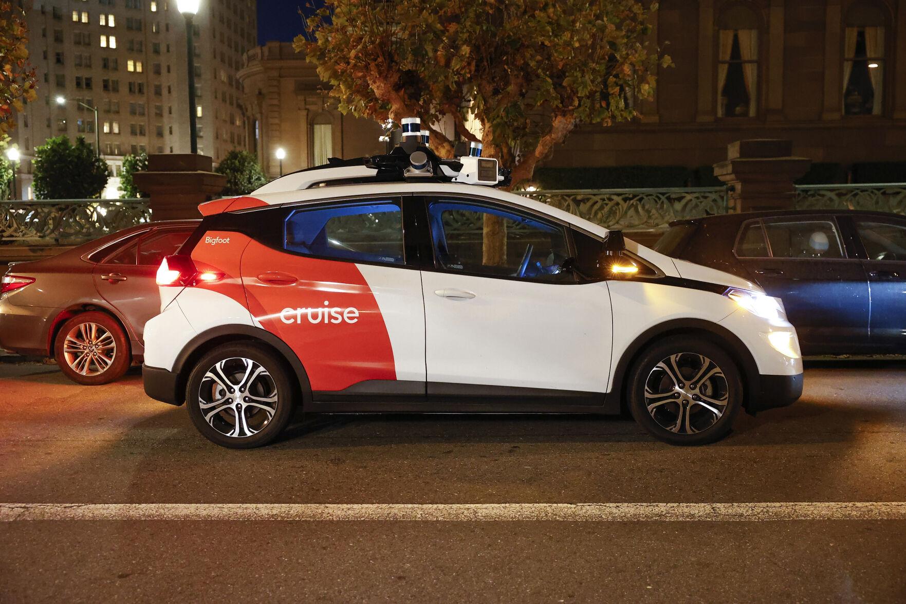 Cruise, Waymo want to keep data on their robotaxis confidential
