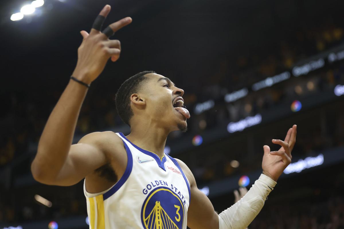 Jordan Poole on becoming a 'leader' and learning from Steph Curry and Klay  Thompson amid turbulent Warriors season
