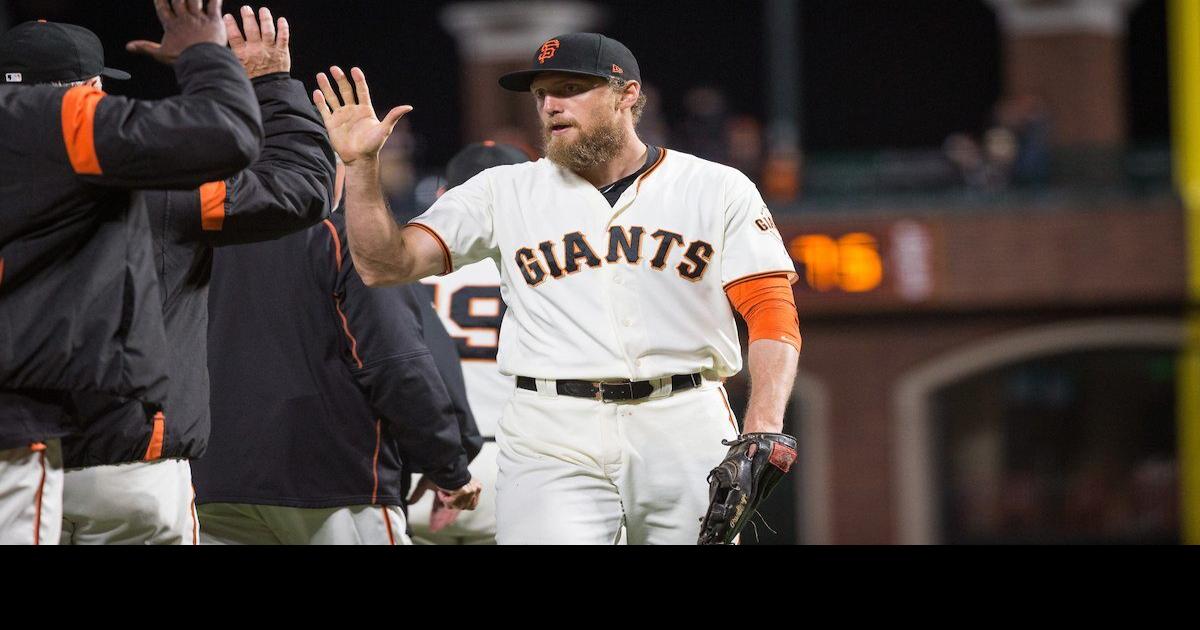 Hunter Pence making early impact for Giants