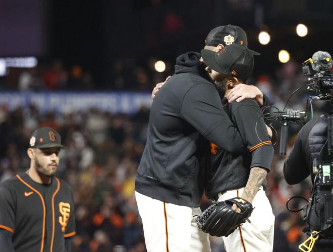 A giant farewell for Sergio Romo at Oracle Park