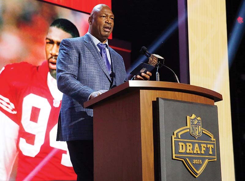 Former 49ers DE Charles Haley sounds off on Kaepernick