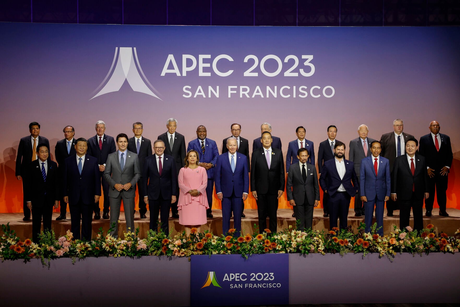 APEC 2023 Heads Of Delegation Family Photo At The Moscone Center ...