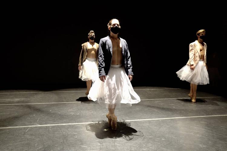 Ballet22 puts men on pointe, Culture
