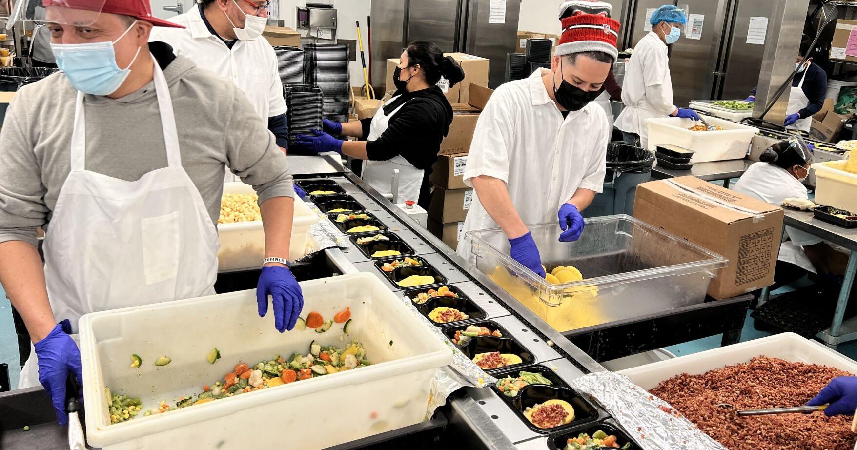 California gives SF millions for food recovery, distribution | Climate - Vimarsana News