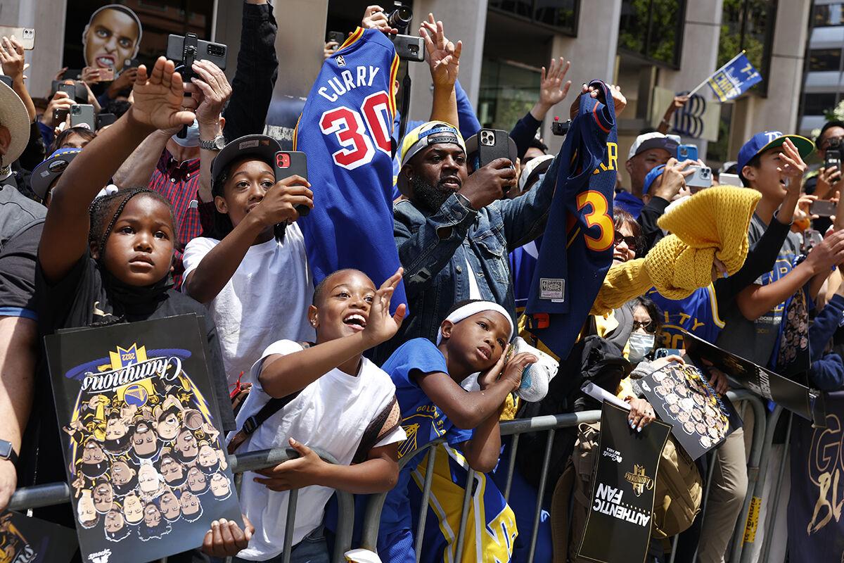 Scenes From the Parade: Thousands Gather For Warriors Championship  Celebration