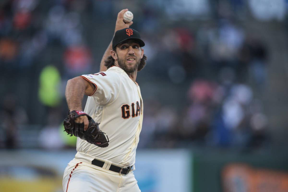 In Reversal, Scorers Give Giants' Madison Bumgarner a Save and