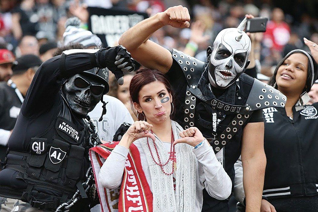 Raiders, 49ers fans rumble in the stands at Battle of the Bay