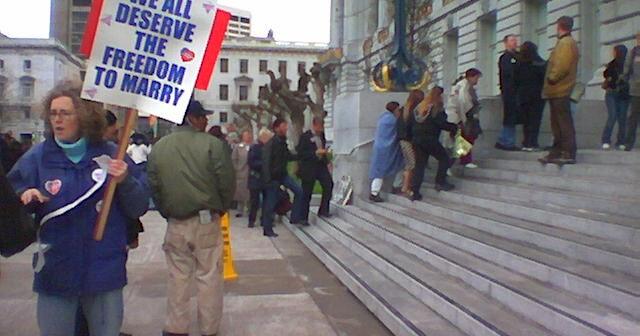 Same-sex marriage is dividing Republicans again