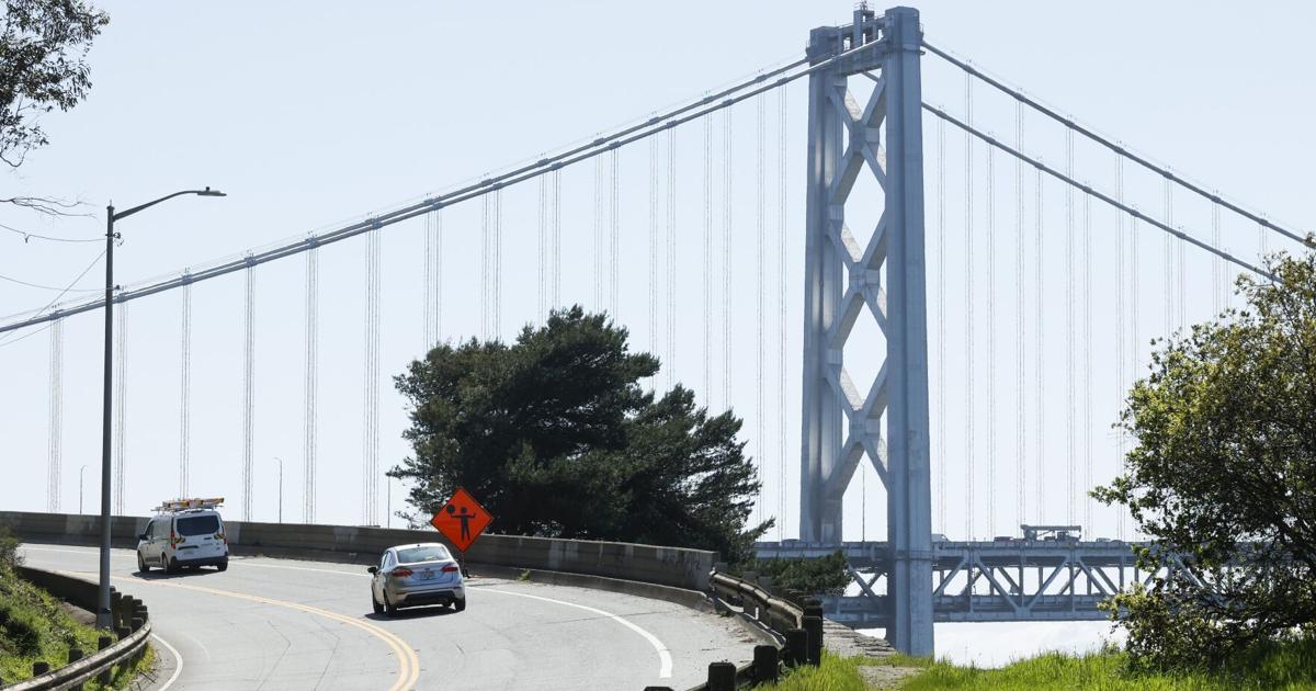 FasTrak scam targets Bay Area toll bridge, fastlane drivers Transit FasTrak scam targets Bay Area toll bridge, fastlane drivers Transit