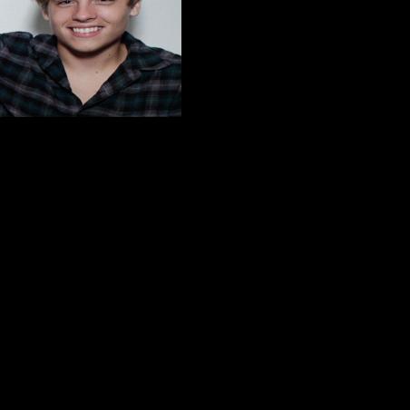 Scoop: Dylan Sprouse owns up to nude pics | Culture | sfexaminer.com