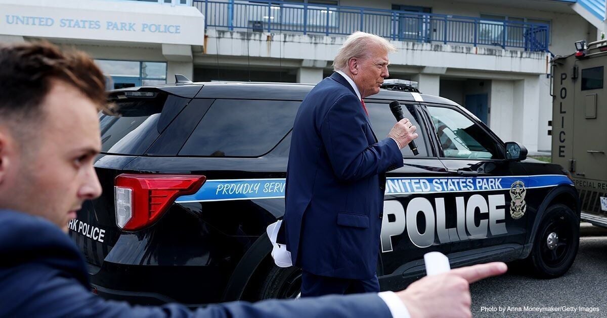 Trump with DC police