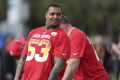 Pro Bowl becomes family affair for Pounceys, others