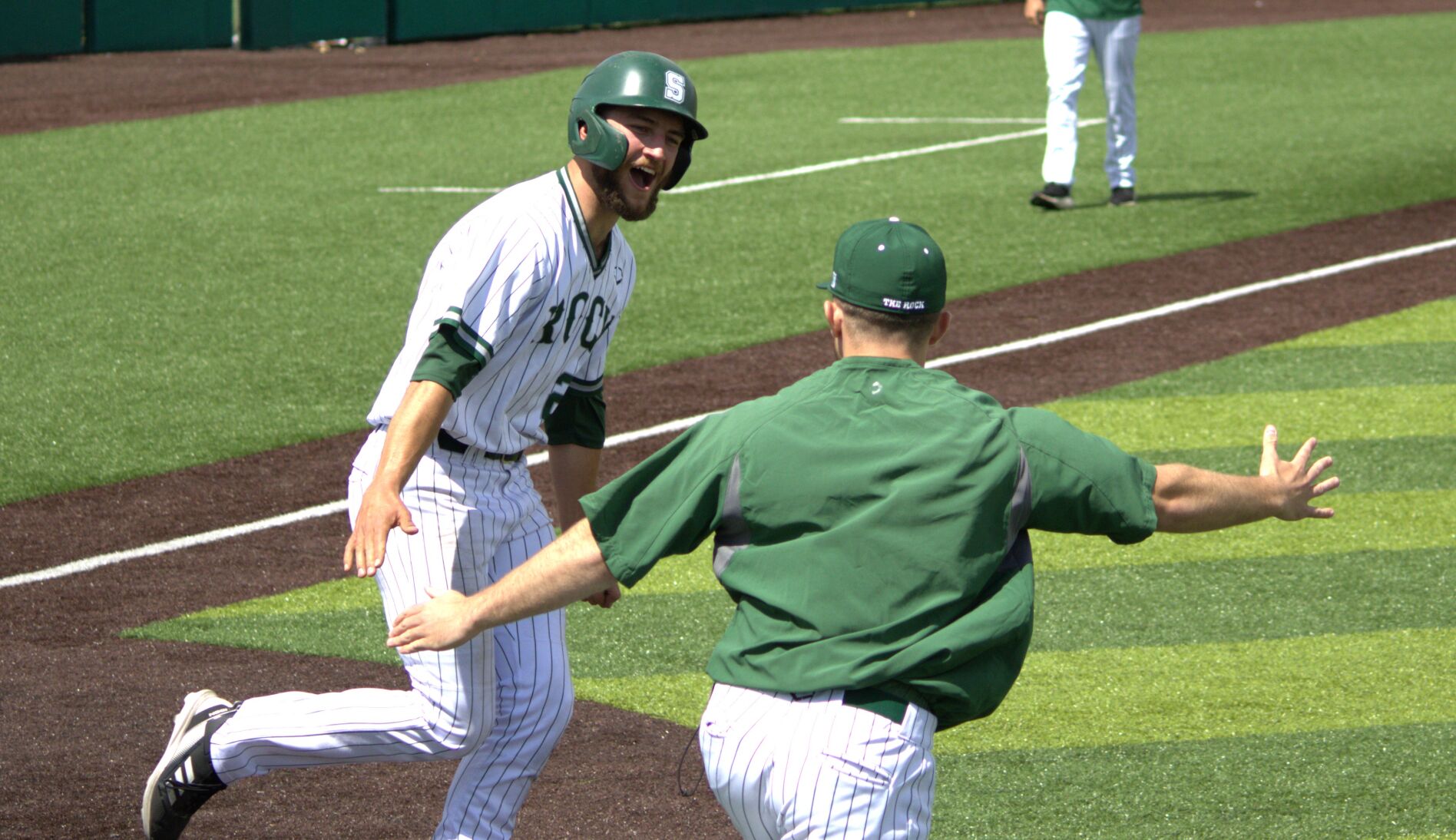 Trueman throws complete game, scores winning run as SRU splits with UPJ |  Sports | sharonherald.com