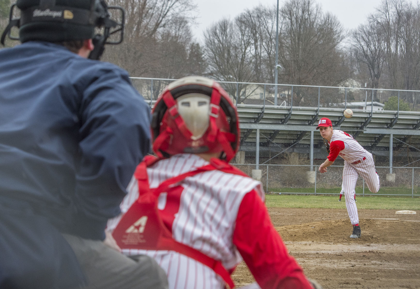 Roundup Big Reds beat KC 12 0 GC softball wins in walk off