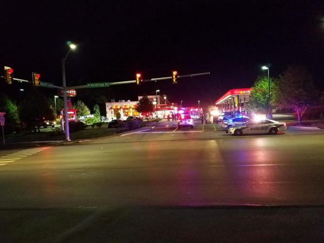 Vehicle plows through Sheetz parking lot in Hermitage News