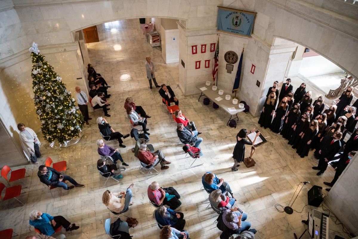 CourthouseChristmasConcert-TM-1.jpg