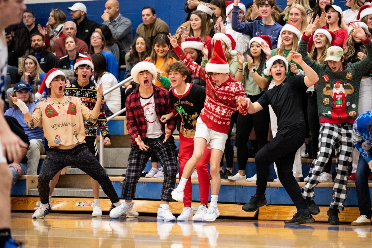HickoryFans-SharpsvilleVsHickory-TM-11.jpg