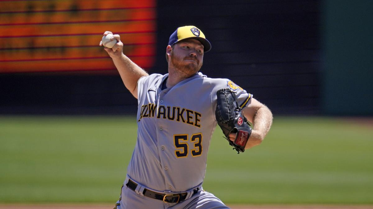 Brewers' Wong reinstated from IL