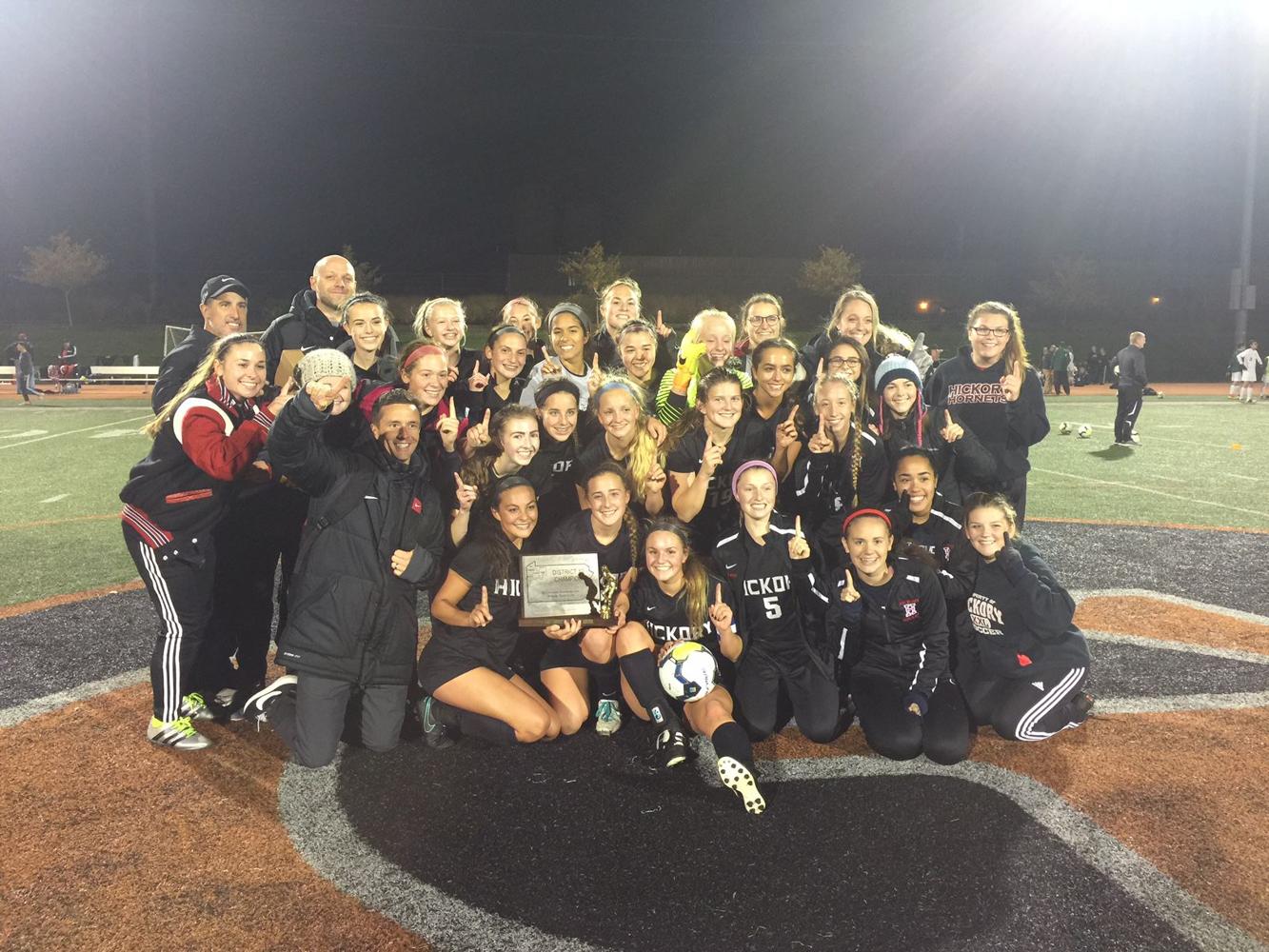 Hickory, Wilmington girls soccer teams capture District 10 titles Sports
