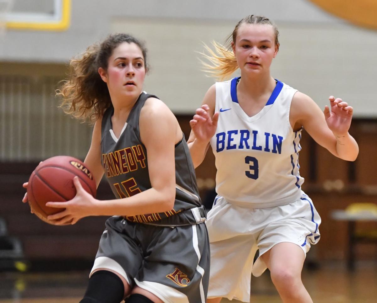 Kc Sr Girls Fall In Piaa Playoffs Hounds Fall To Ridgway