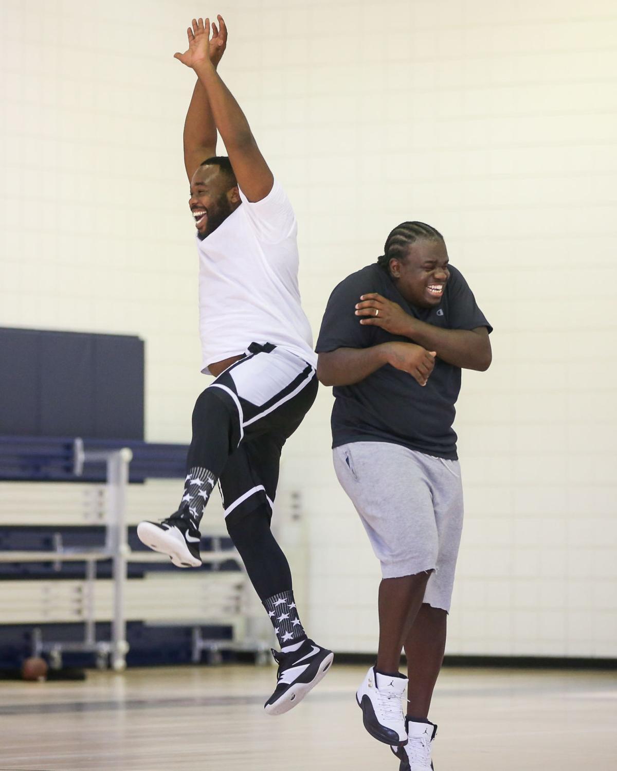 Basketball game fundraiser helps Sharon man’s antibullying initiative