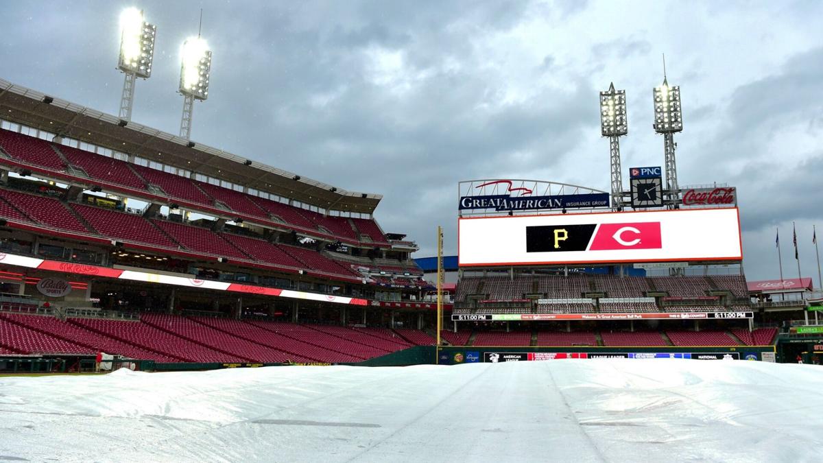 Tyler Naquin's walk-off home run, 04/02/2023