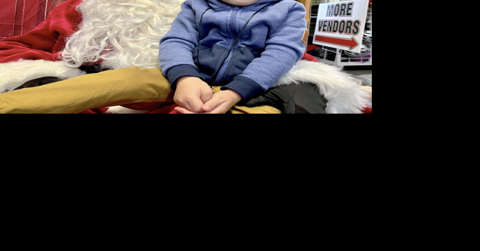 Local downtowns draw good crowds on Small Business Saturday