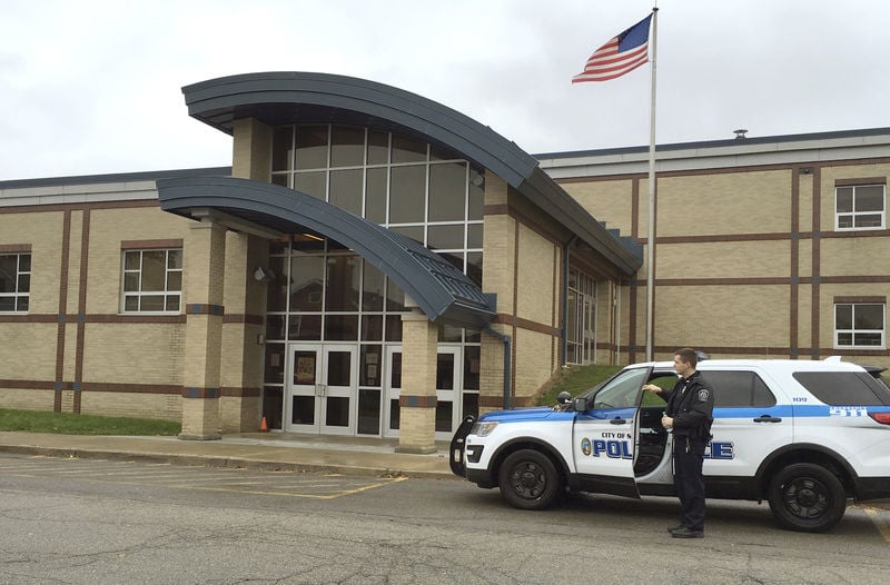 Sharon police to the rescue News