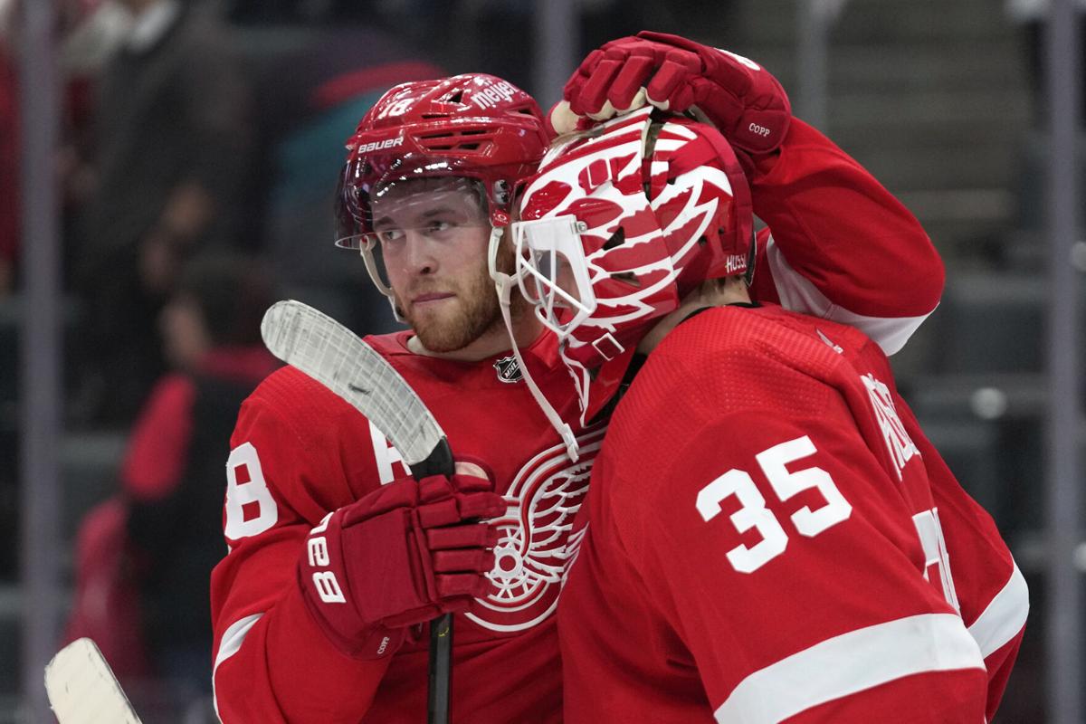 New acquisition Alex DeBrincat scores in debut but Detroit Red Wings still  lose season opener at New Jersey, 4-3
