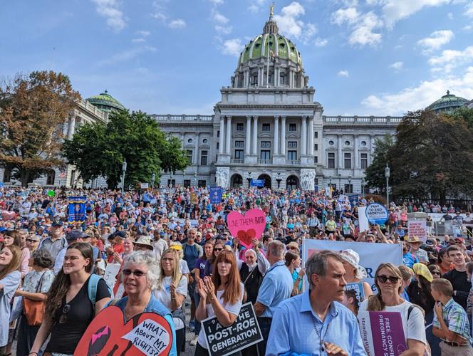 Thousands rally at post-Roe March for Life outside Pa. Capitol | News ...