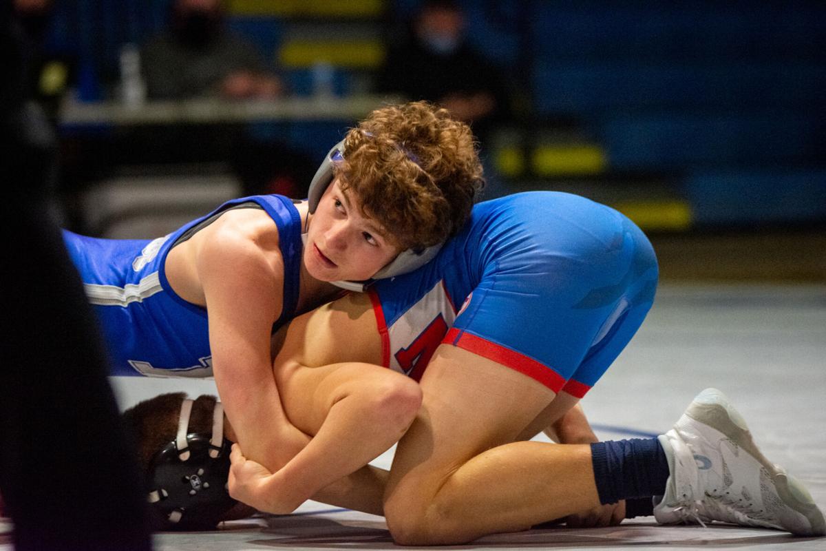 113reynoldswrestling-TM-3.jpg