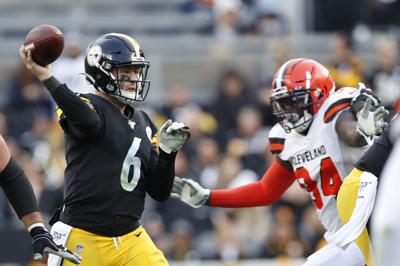 Backup QB Hodges leads Steelers past Browns, 20-13 