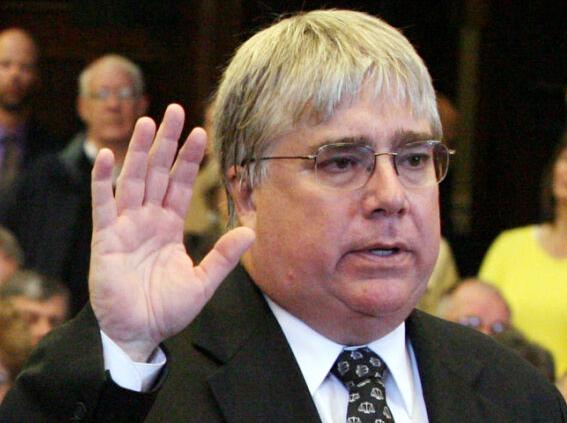 Yeatts will not seek another term - Vimarsana News