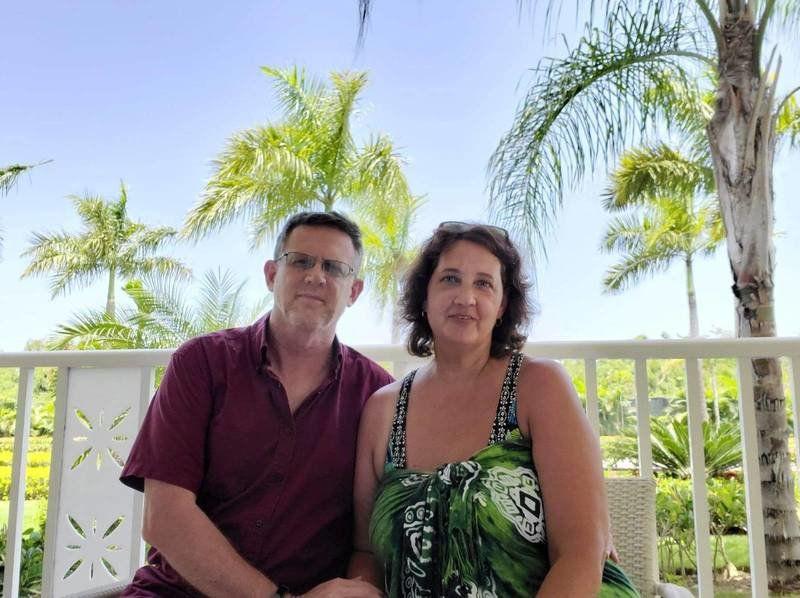 Hoosier Couple Not Worried In Wake Of Tourists Deaths News Sharonherald Com