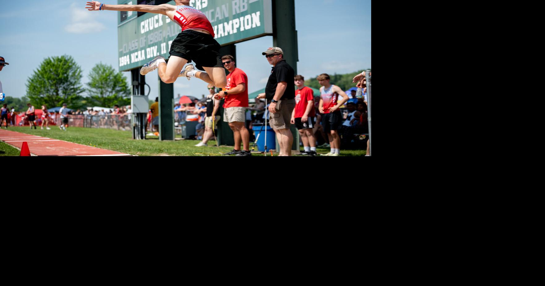 Roundup Hickory softball wins; Hounds track team sweeps Mercer, split Sports