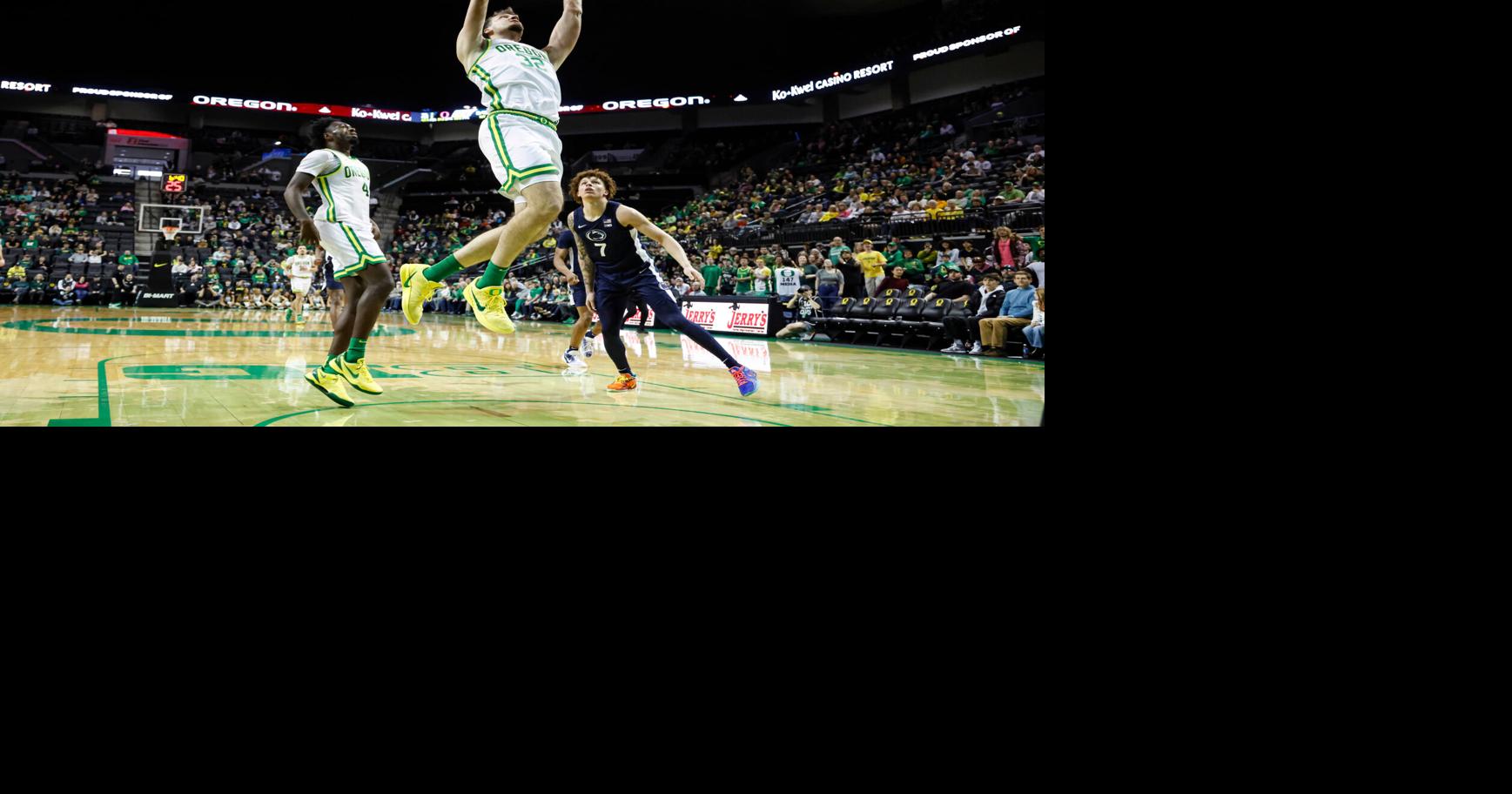 Bittle, Simpkins combine for 44 points to lead Oregon past Penn State to snap 10-game skid