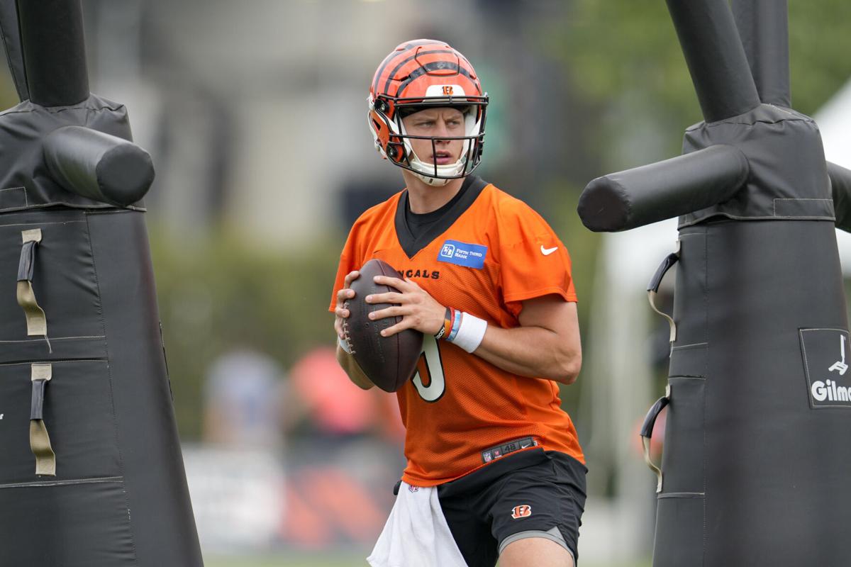 Joe Burrow: Cincinnati Bengals QB agrees to 5-year, $275M deal