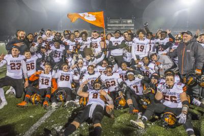 Sharon defends District 10 3A title with 23-6 win over Grove City