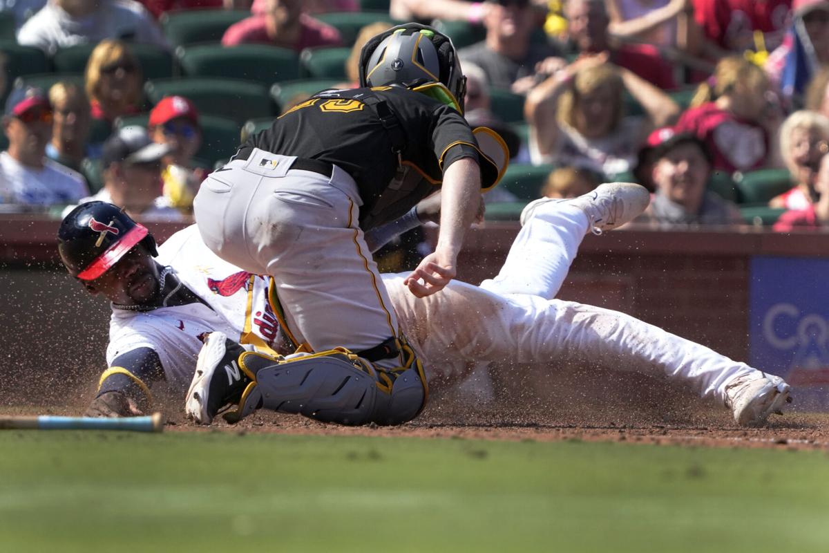 Walker and Thompson help the Cardinals knock off the Pirates 6-4 to avoid  sweep