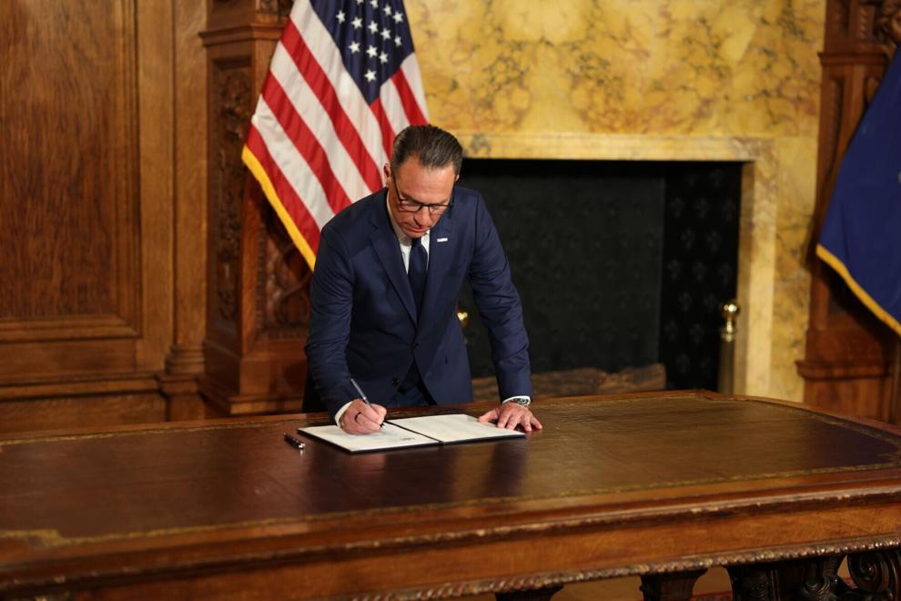 Shapiro signs order to tighten oversight of data center developments