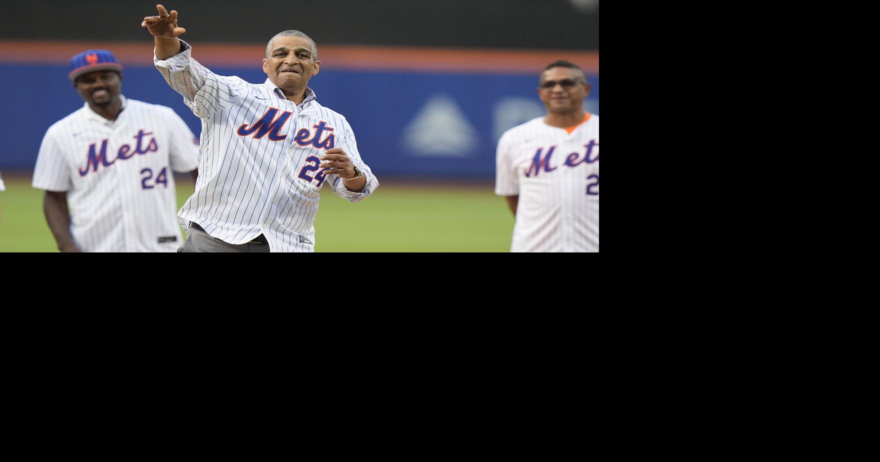 Mets honor Willie Mays and Jerry Grote with new uniform patches ...